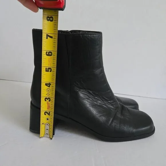 Vintage Y2K Black leather ankle boots size 6.5 - Picture 2 of 8